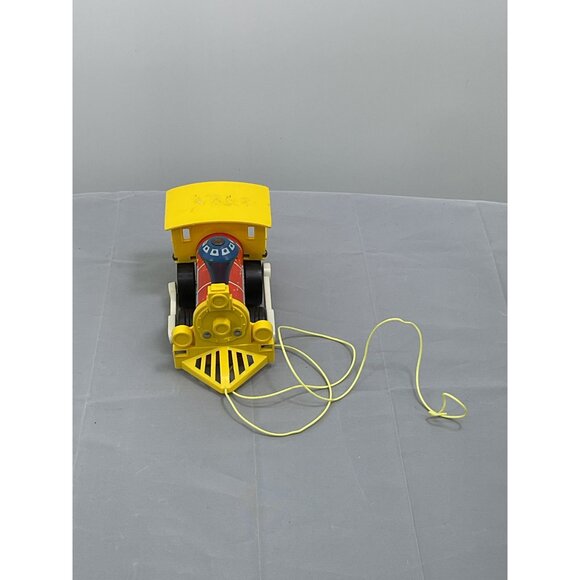 Vintage Fisher-Price #643 Toot Toot Pull Along Train Toy Yellow/Red - Picture 4 of 4